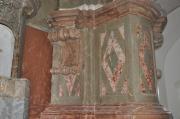 Experts renewed the color of the marble on the main
altar.Restaurátoři oživili barevnost mramorů na hlavním oltáři.